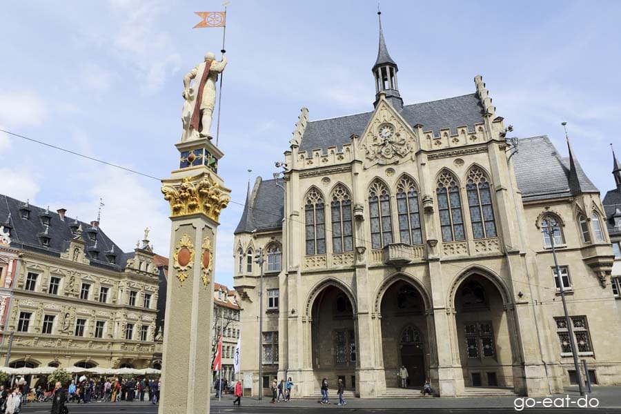 Town Hall (Rathaus) and statue of Roland in Erfurt, Germany