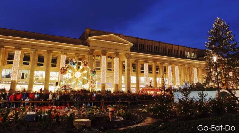 Illuminated facade of the Königsbau Passagen shopping mall, at ...