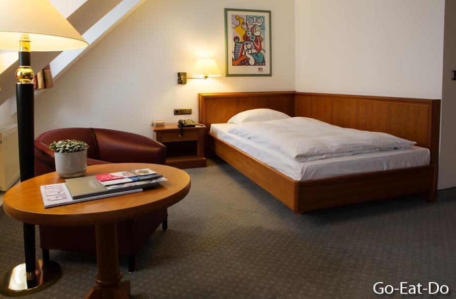 Single bedroom at the Hotel Zumnorde in Erfurt, Germany