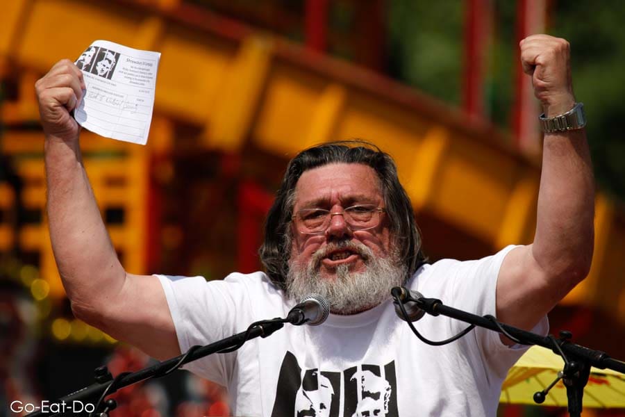 Ricky Tomlinson speaking at the 2013 Durham Miners' Gala.