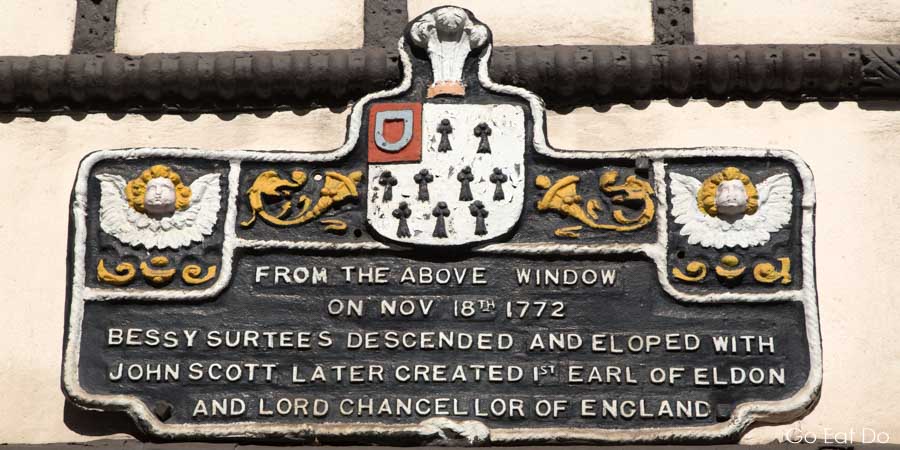 Sign outside the the Bessy Surtees House in Newcastle telling how she eloped from a window with John Scott, the First Earl of Eldon