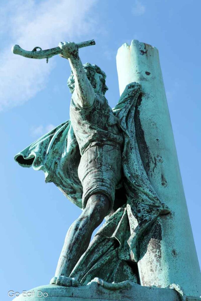 Statue of Jack Crawford in Sunderland's Mowbray Park.