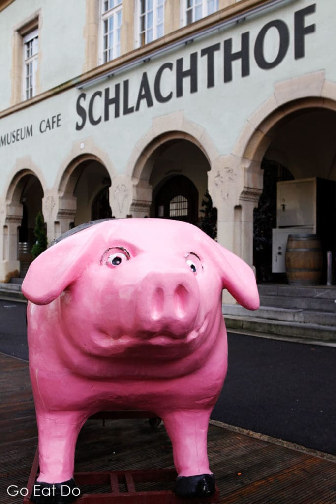Pink piggy outside of the Schlachthof and SchweineMuseum Stuttgart.