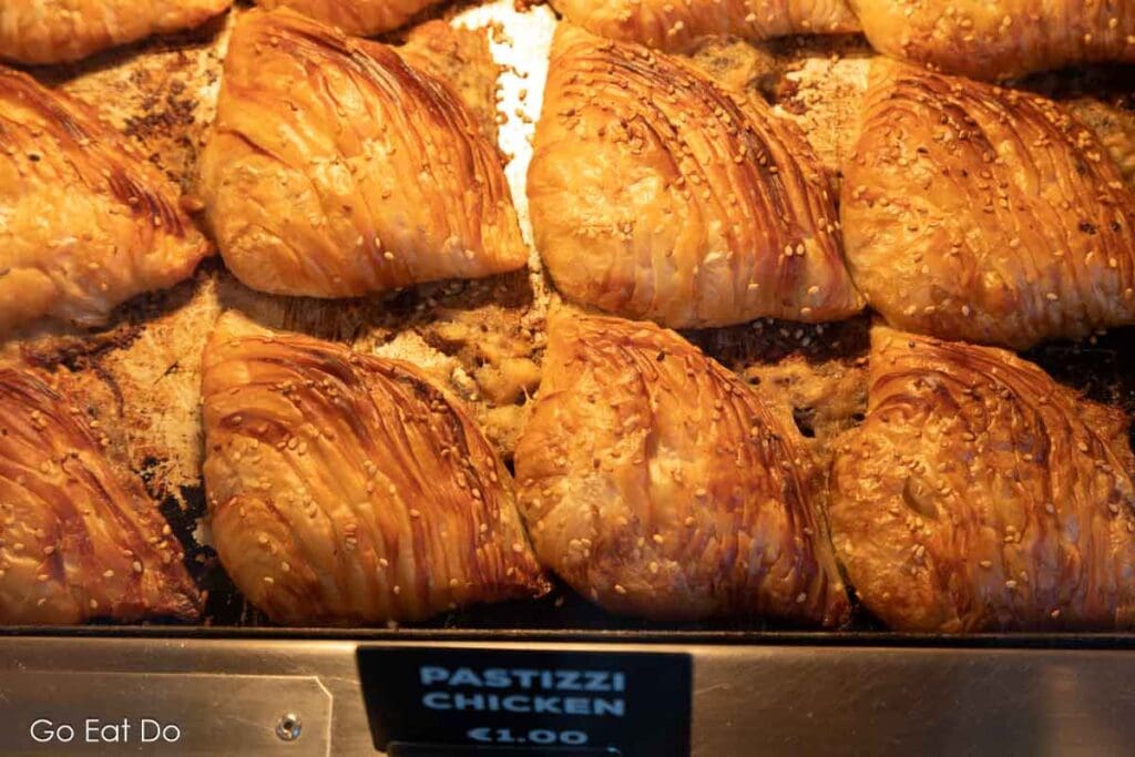 Chicken pastizzi is an option if you want to try snacks and traditional food in Malta.