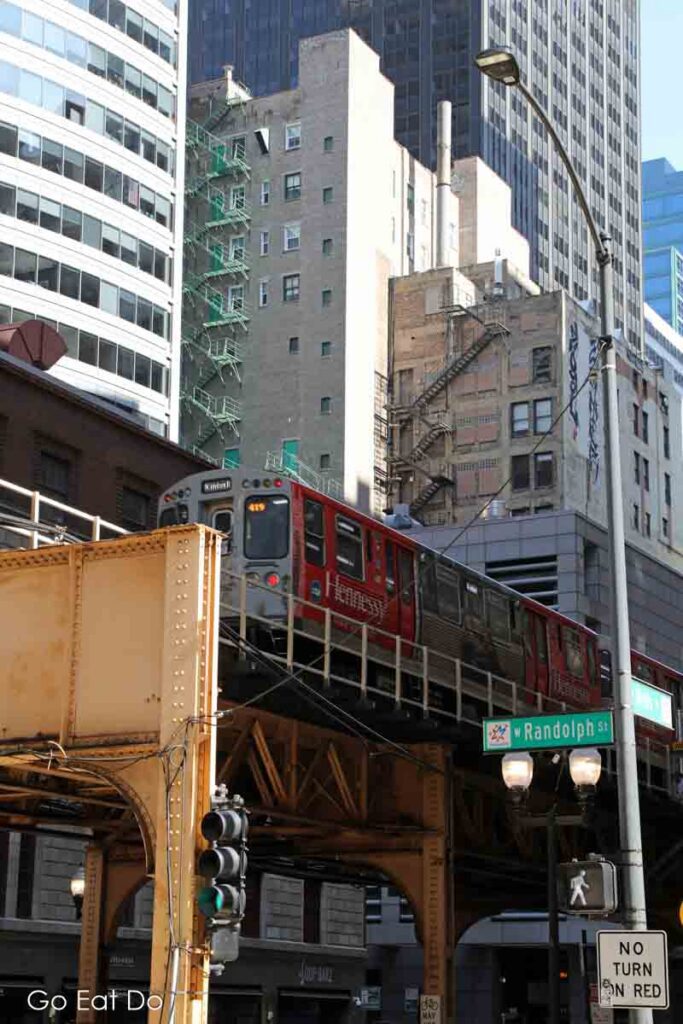 The 'L' is a cost-effective way of getting from Chicago O'Hare International Airport to the city's downtown.